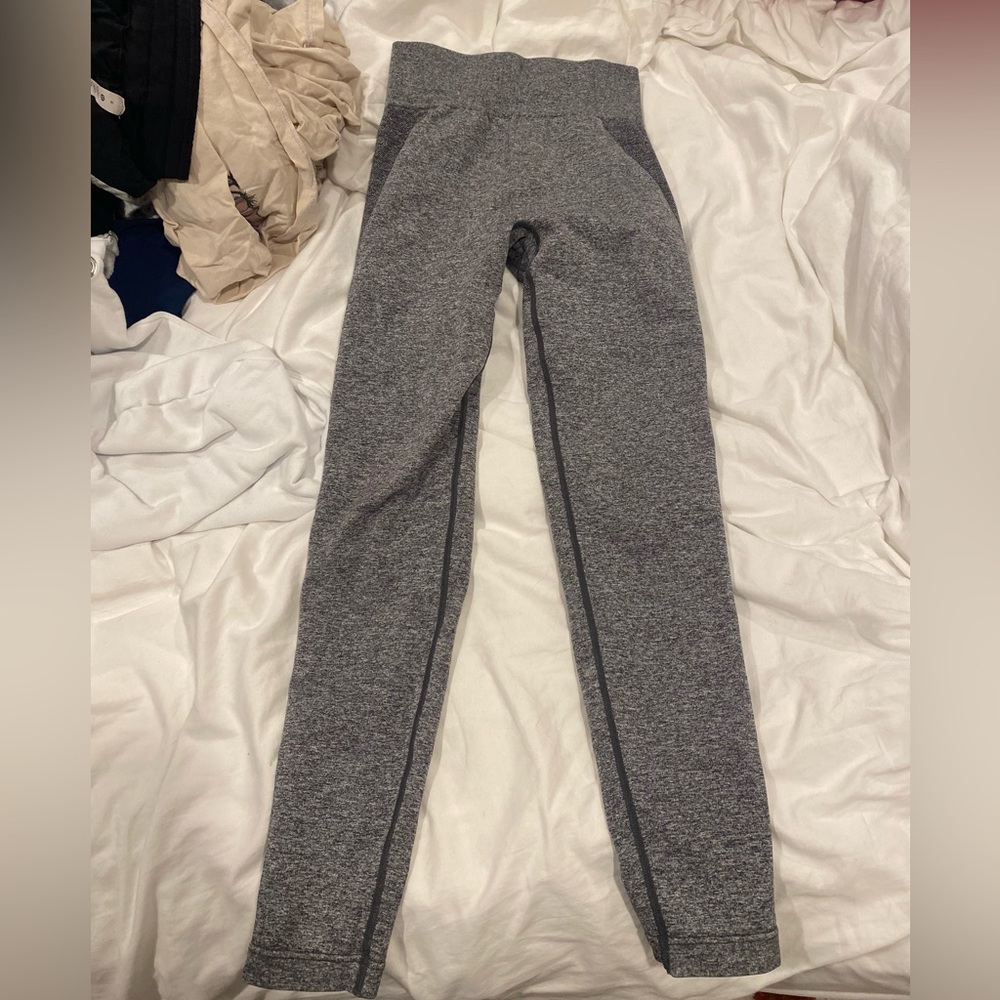grey gymshark leggings